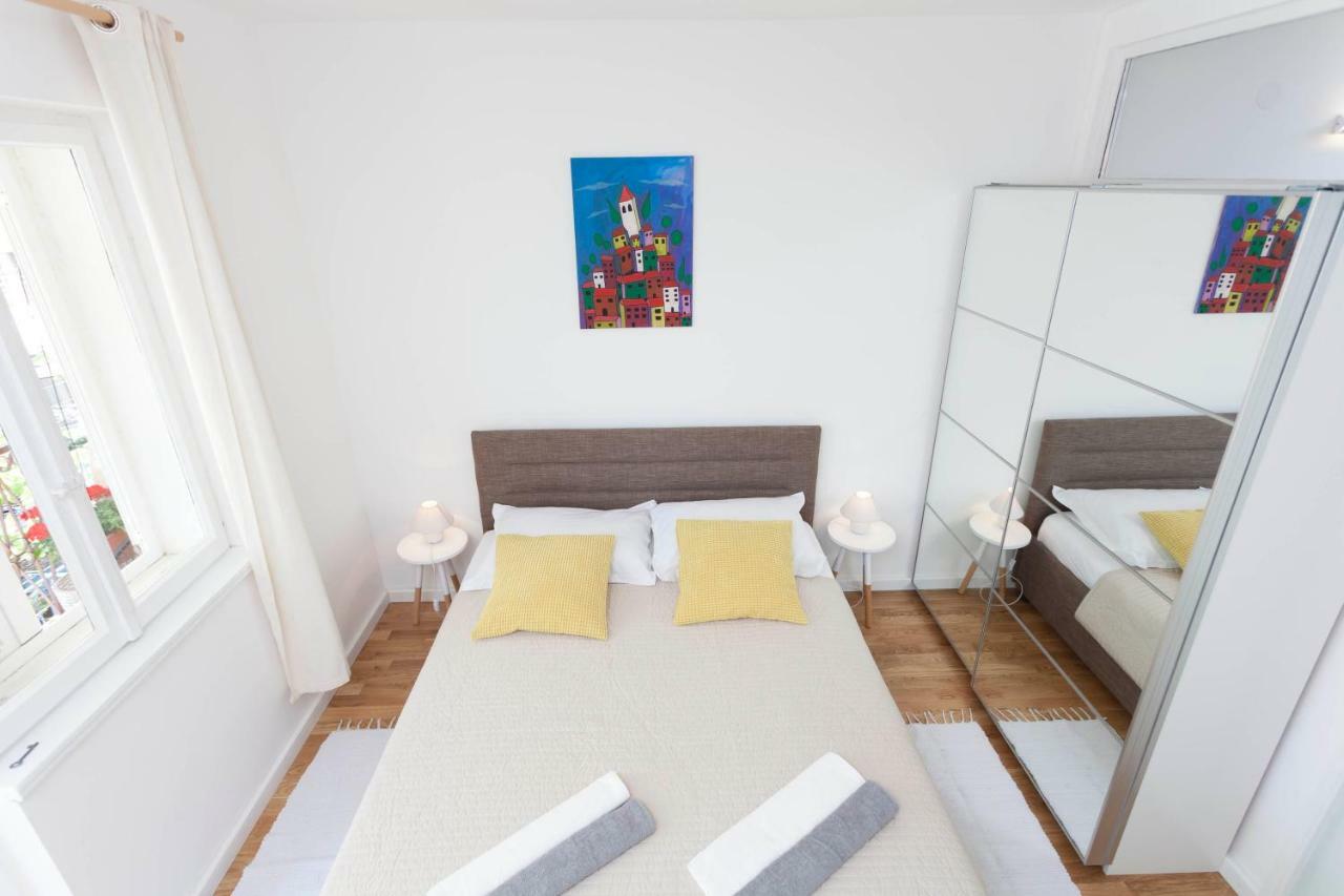 Apartment Mikula Макарська Екстер'єр фото